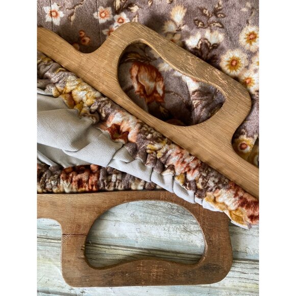 Vintage 70s Boho Floral Carpet Bag Retro Velour Purse 17" w/Wood Handles - Picture 11 of 14